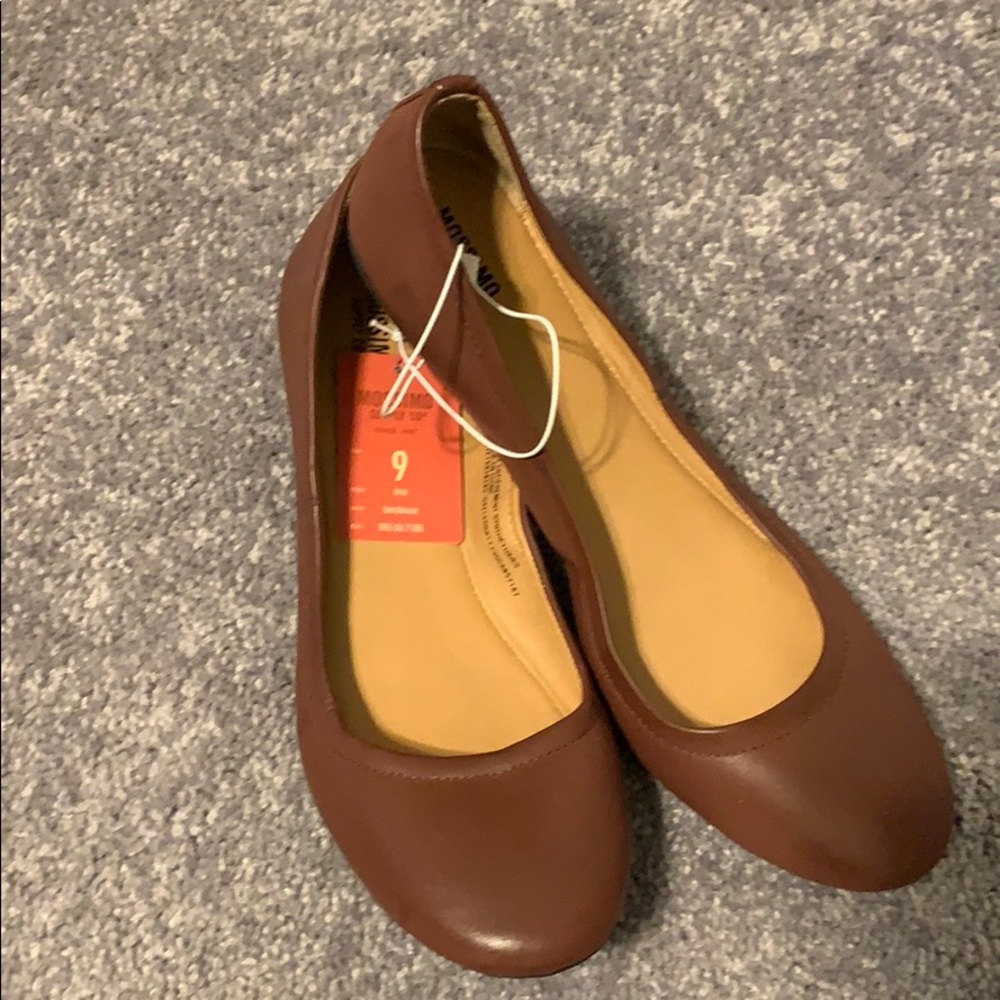 Burgundy Flats size 9 NWT